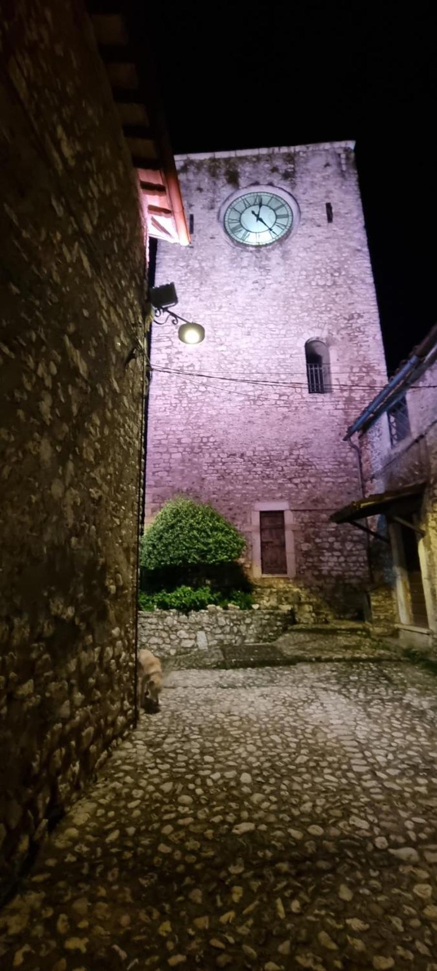 Cuore Del Castello Arrone Exterior foto