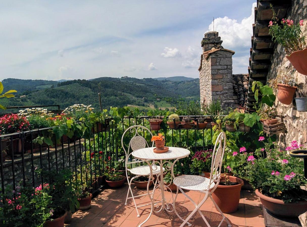 Cuore Del Castello Arrone Exterior foto